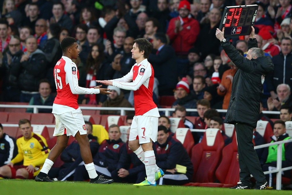Tomas+Rosicky+Arsenal+v+Burnley+Emirates+FA+YuBA_jDucT9x