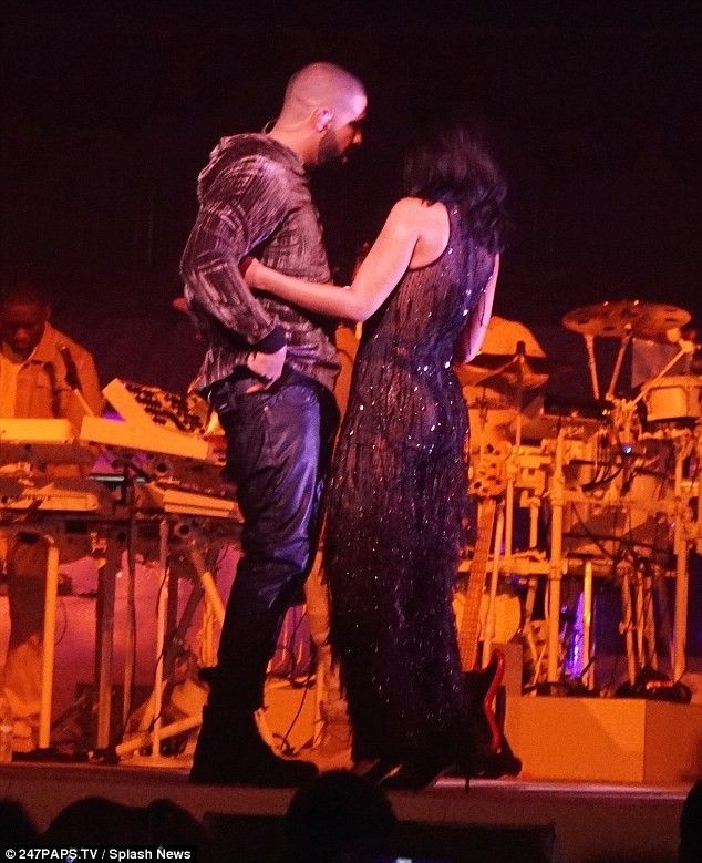 drake rihanna 3