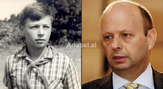 2fbac01709bfaa1714bb57ab26742b96