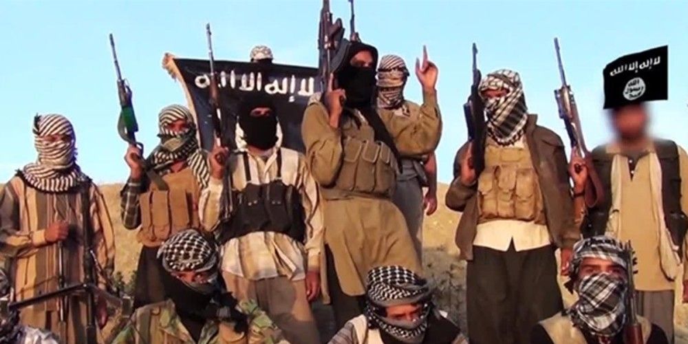 ISIS masakron 14 tifozë të Real Madridit (Foto)