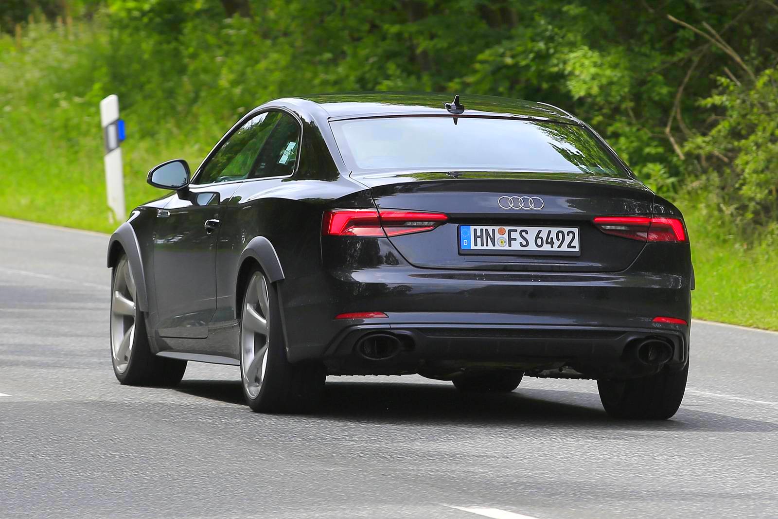 Spiunohet gjatë procesit të testimit Audi RS5 që lansohet më 2018 foto 5