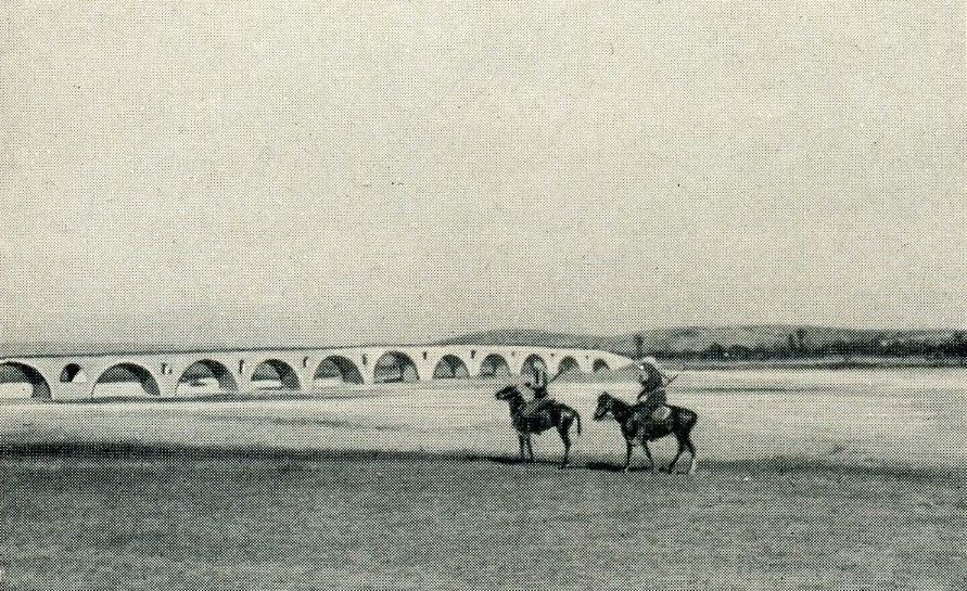 Gabriel Louis-Jaray 25