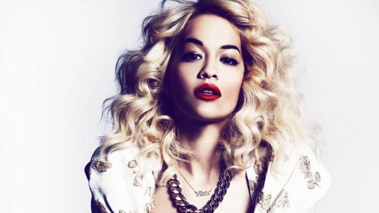 Rita Ora në ballinën e revistës britanike në Rusi (Foto)