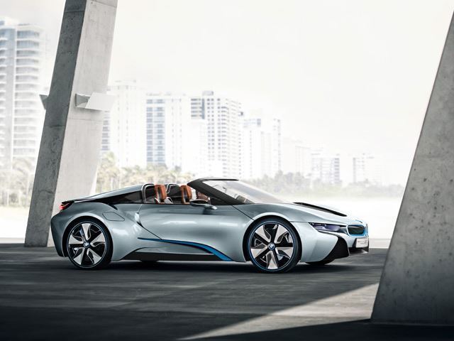 BMW konfirmon datën e prezantimit të modelit të ri i8 foto 2