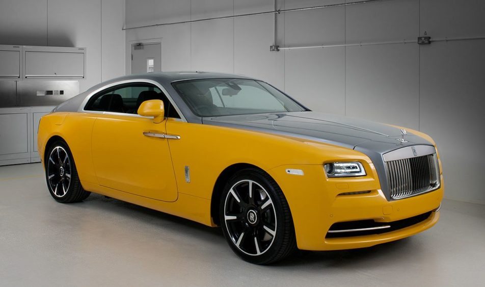 Rolls Royce Wraith i mbuluar me ngjyre te verdhe ari foto 2